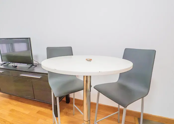 Ybh Luis Taboada 13, 2e Apartman